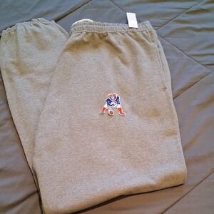 Gray Sweatpants with Throwback New England Patriots Logo